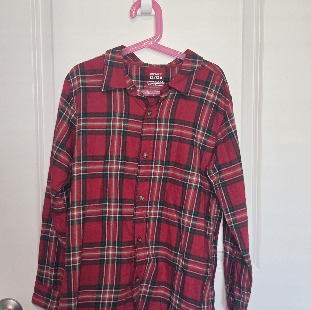 Red. Green. And Black Plaid Flannel Button-up Long Sleeve Shirt.